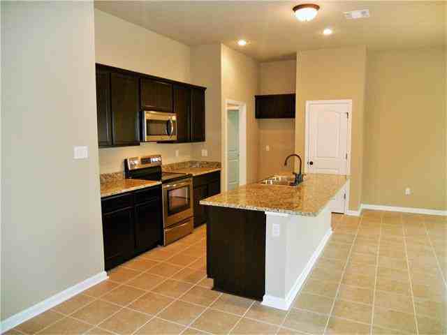 292 Knoll Pine Cir - Photo 2 of 12