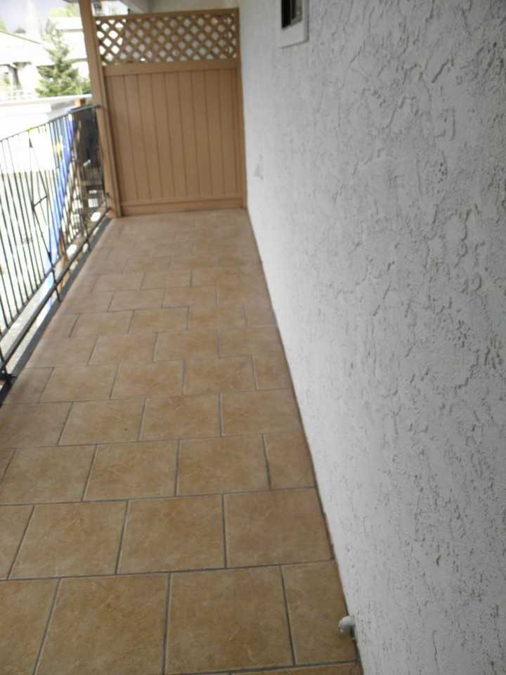 2045 Gatewood Rd - Photo 2 of 31