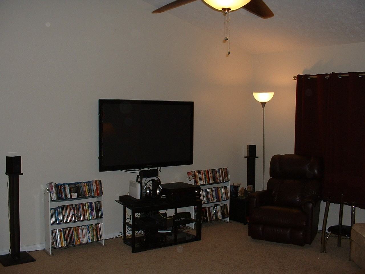 9119 Cayes Dr - Photo 3 of 21