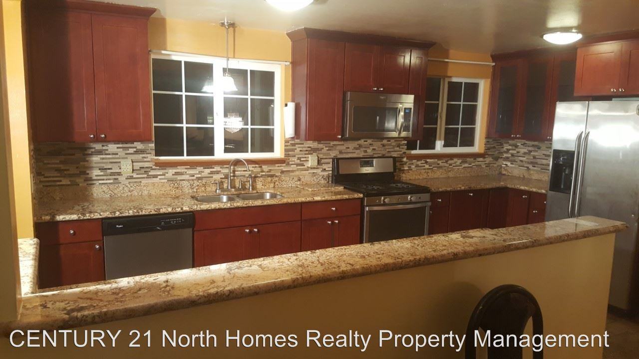 20513 77th Ave W - Photo 3 of 12