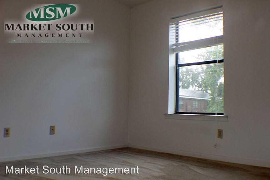 232 Stephenson Ave #1D - Photo 3 of 12