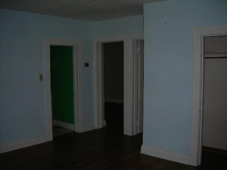 65 Branning St - Photo 2 of 8