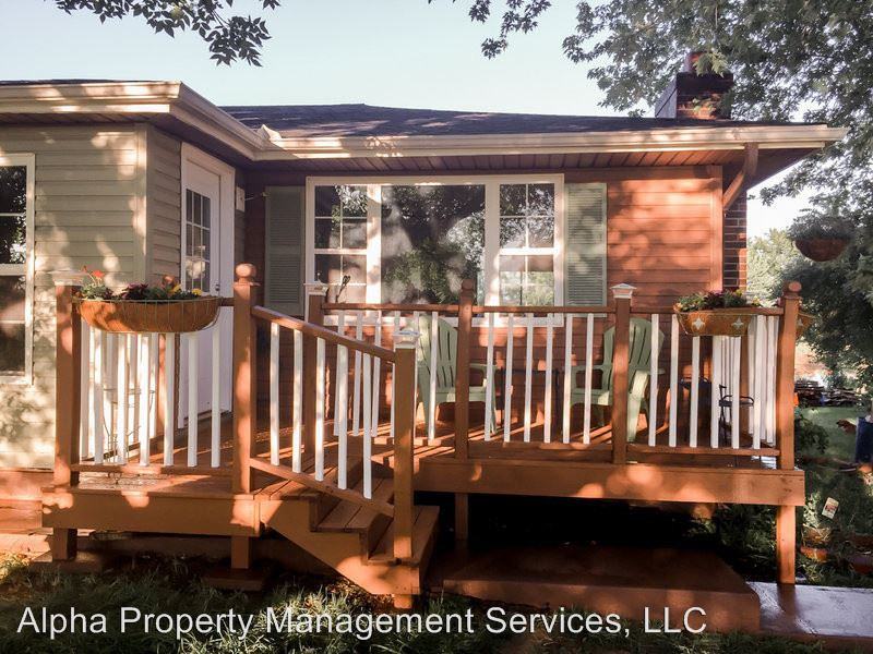 109 SE 421st Rd - Photo 3 of 36
