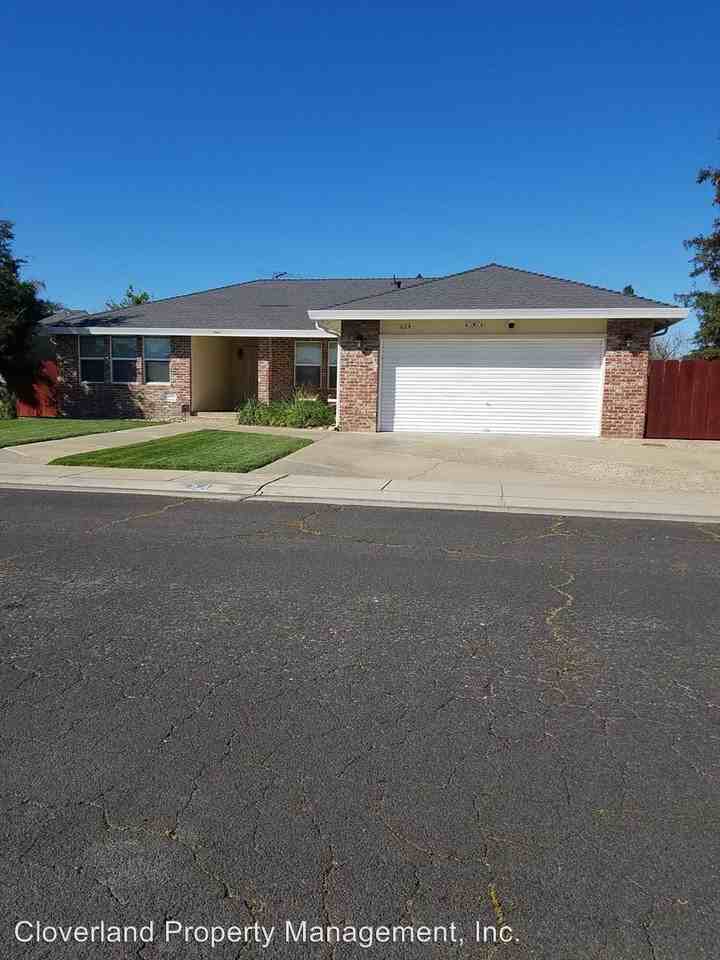 624 Zinfandel Dr - Photo 2 of 13