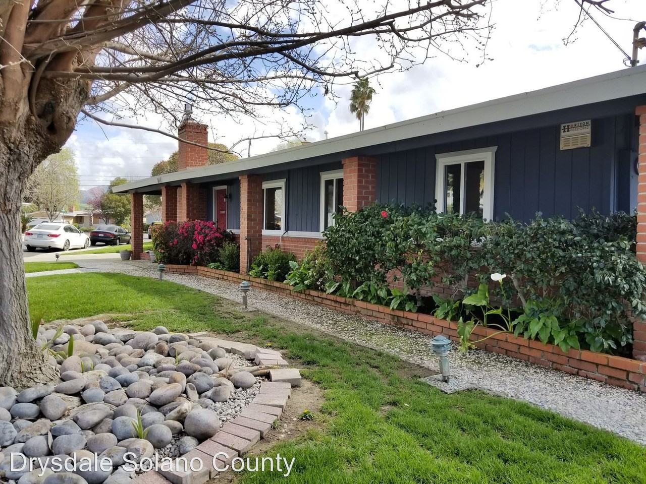 1221 W Day Ave - Photo 3 of 27