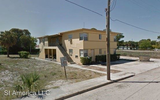 905 19th St Palm Beach County - Photo 2 of 14