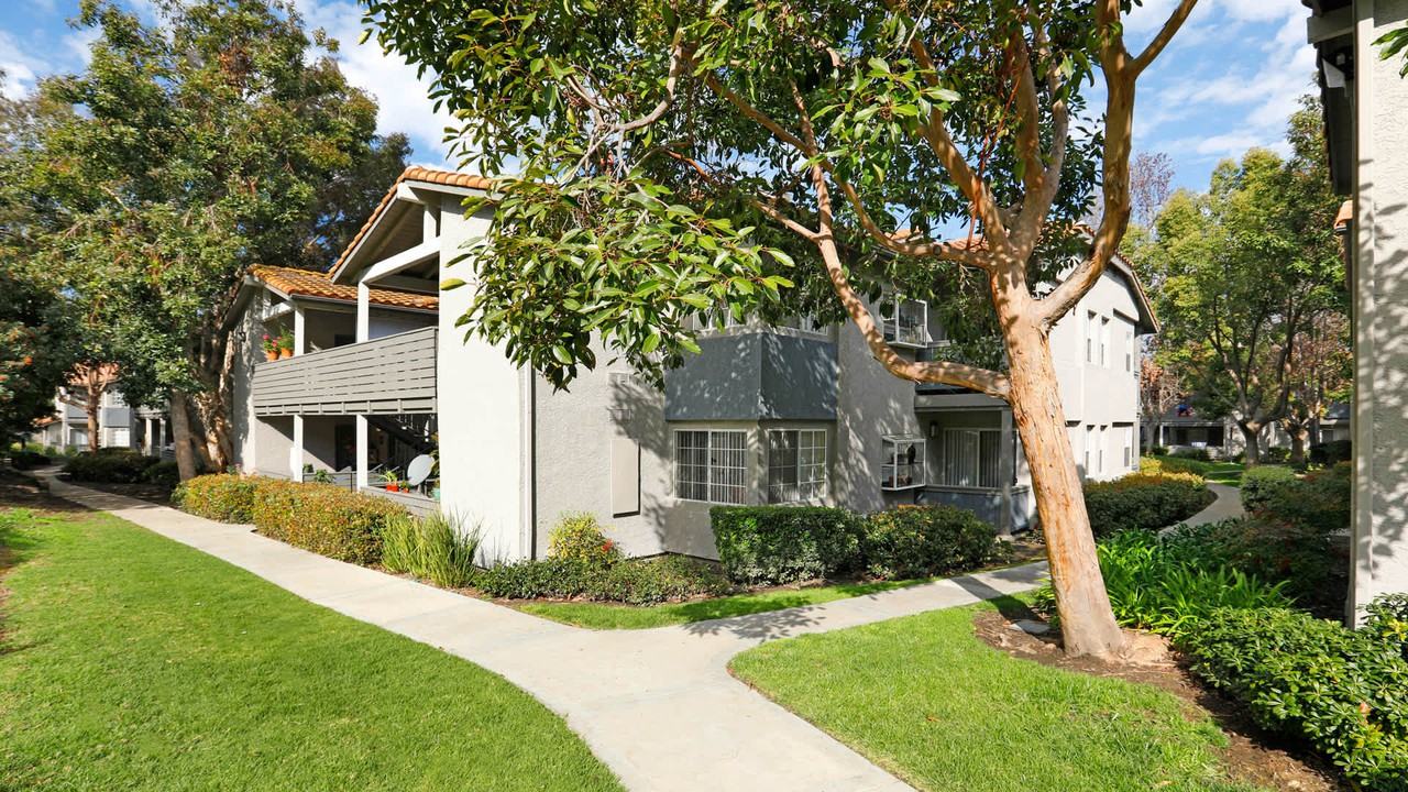 Windridge - Photo 2 of 43