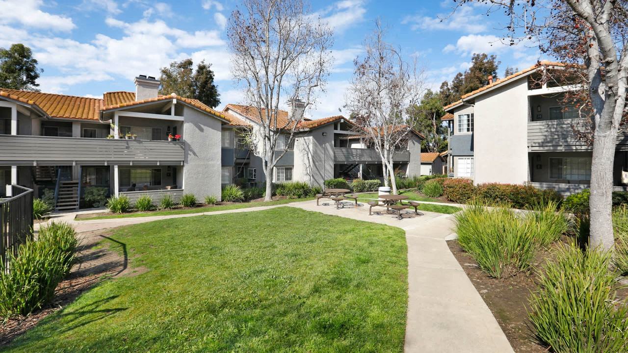 Windridge - Photo 3 of 43