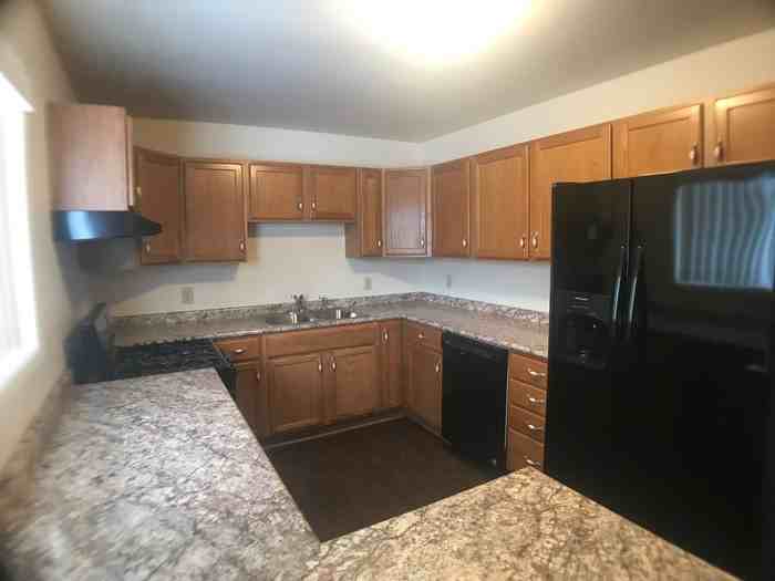 5227 Mayfair Pl - Photo 3 of 10