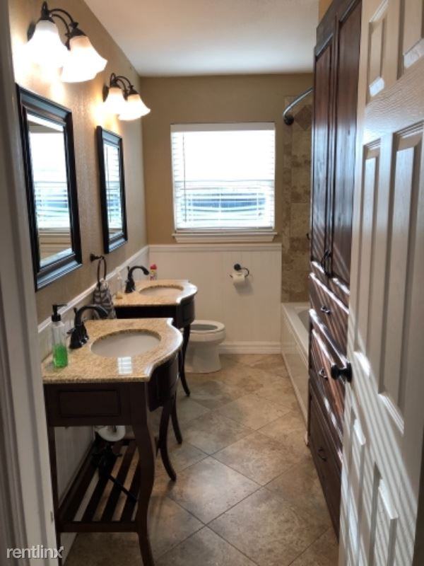 3533 Norton Dr - Photo 3 of 16