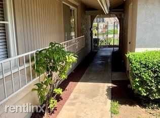 524 Purdy Ave - Photo 3 of 18