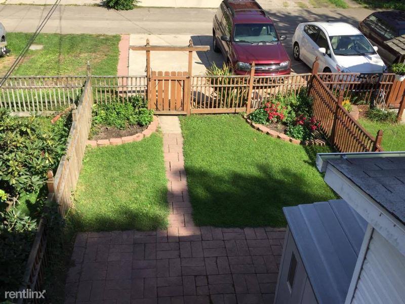 1023 Rumsey Ave - Photo 2 of 8