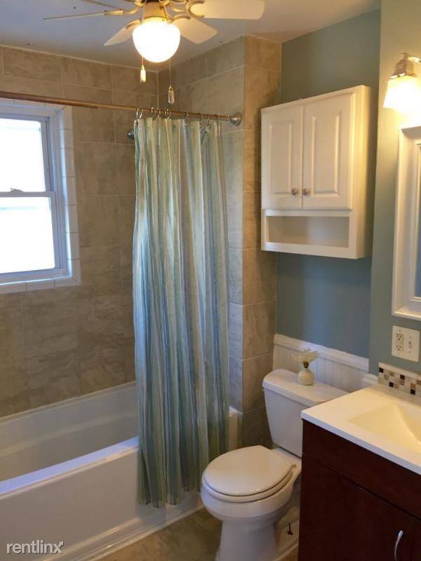 1023 Rumsey Ave - Photo 3 of 8