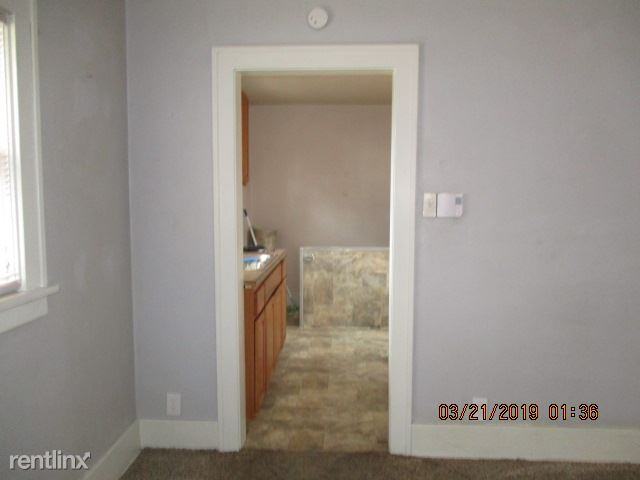 209 Clark St #1 - Photo 3 of 15