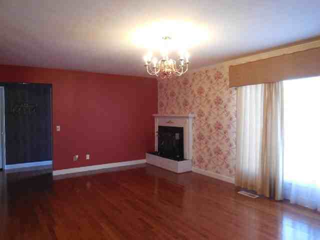 121 Florida Ave - Photo 3 of 25