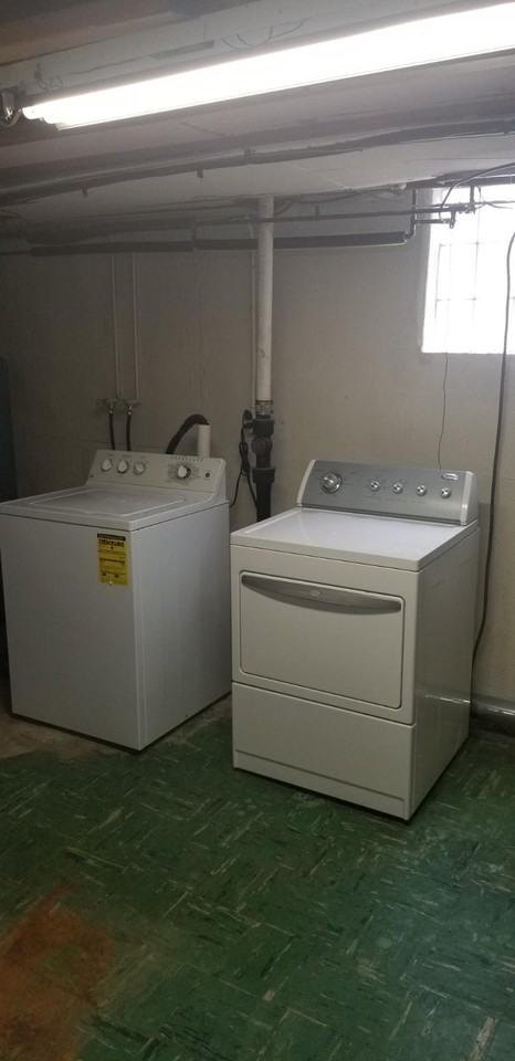 6990 Edison Ave - Photo 2 of 13