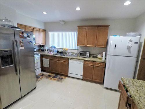 5620 Cypress Rd - Photo 2 of 8