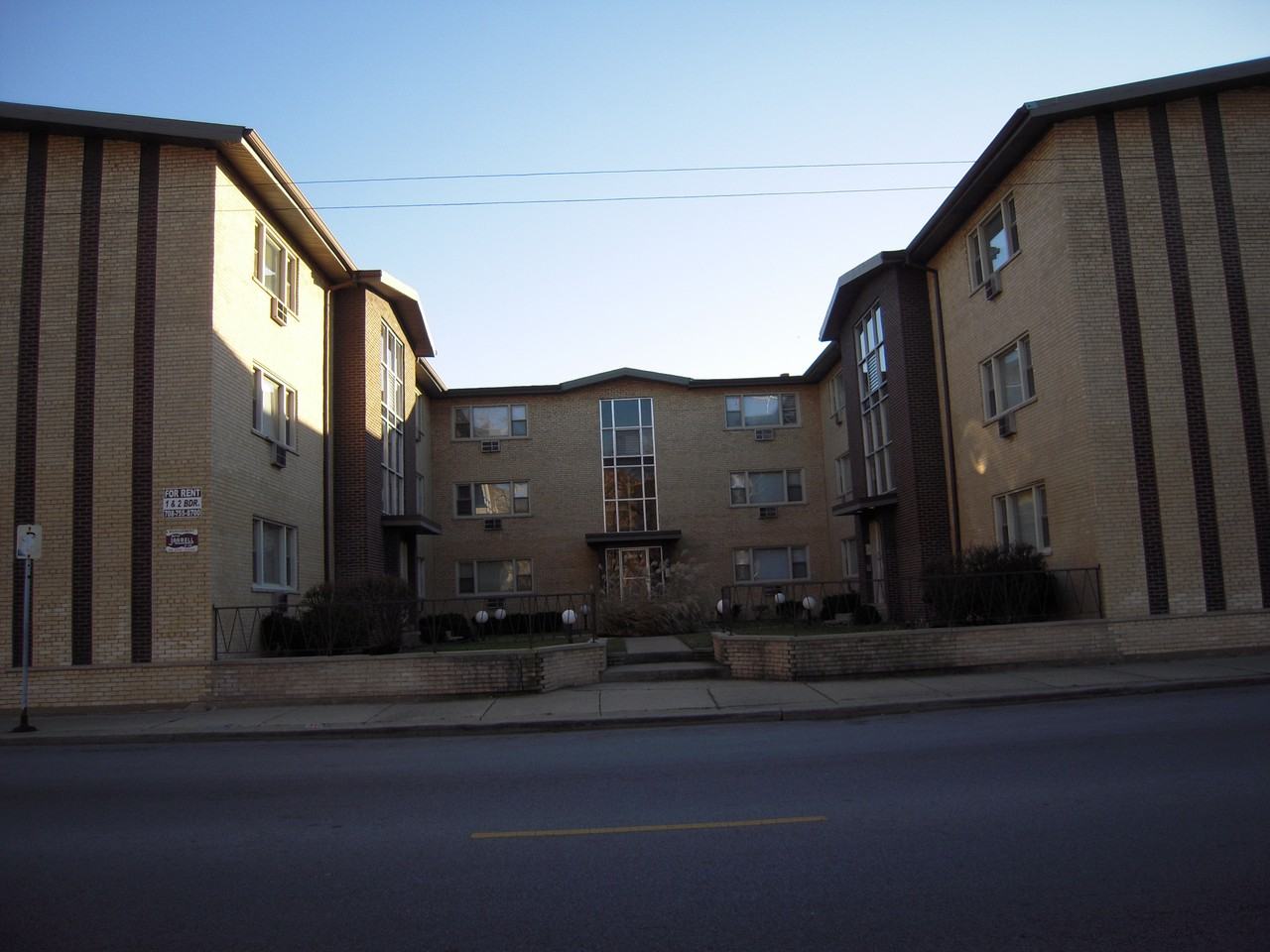 8700 S Merrill Ave - Photo 2 of 7