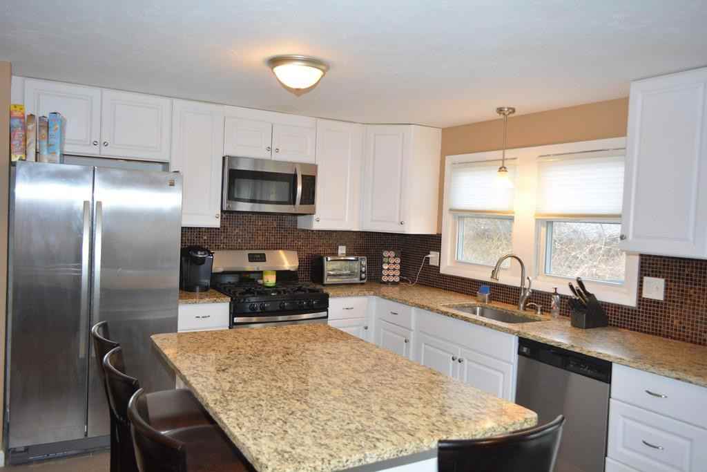 51 Deerfield Rd - Photo 2 of 10