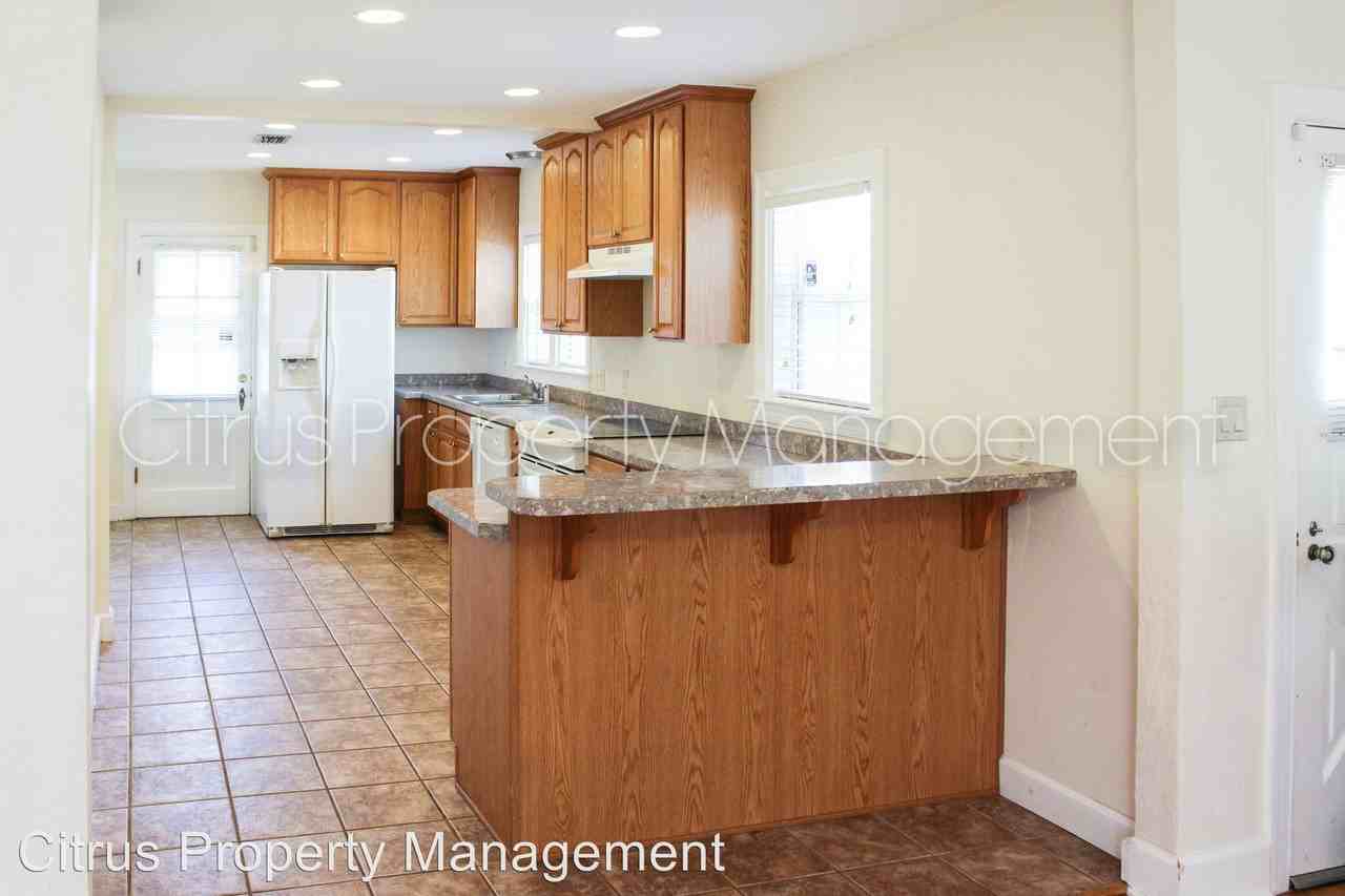 1628 S Osceola Ave - Photo 3 of 24