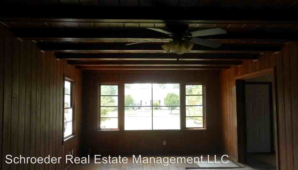 1422 Margie St - Photo 2 of 15