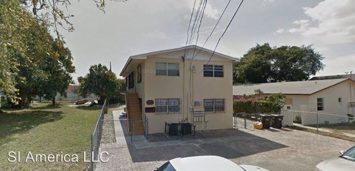 916 4th St Palm Beach County - Photo 3 of 10