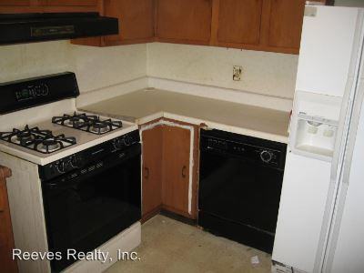 2351 S Octavia Dr - Photo 3 of 8