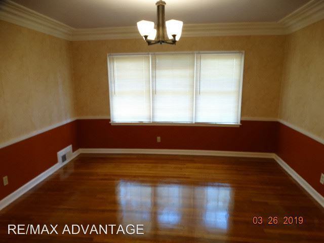 3851 Wieuca Rd NE - Photo 3 of 22