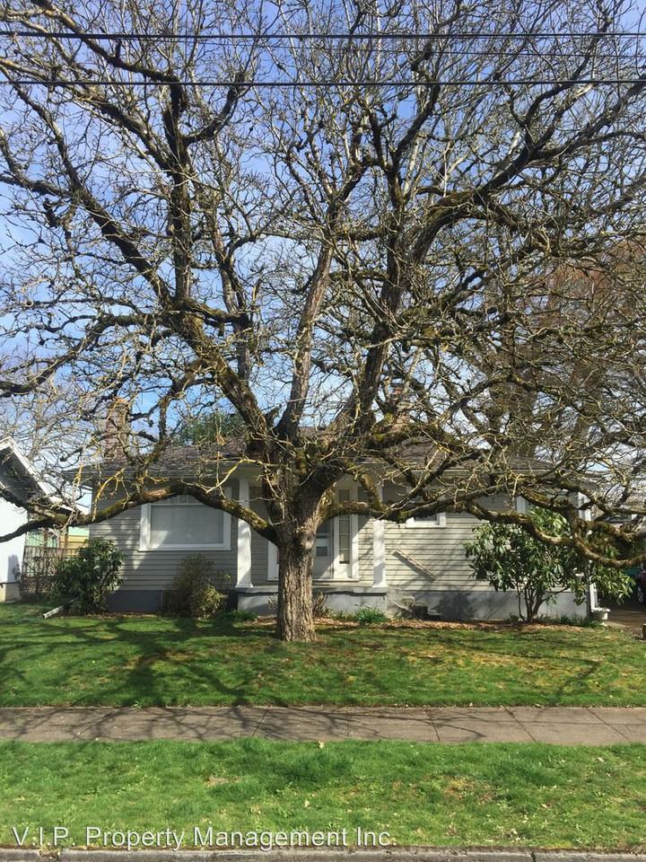 4404 SE 35th Ave - Photo 3 of 23