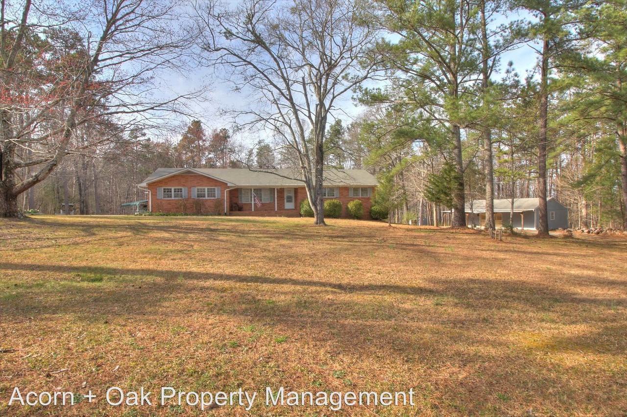 1219 Mt Willing Rd - Photo 2 of 18