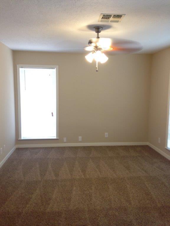 2819 Soway St - Photo 3 of 10