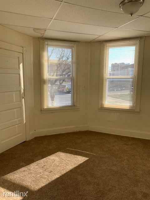 2300 N Fulton Ave #B - Photo 3 of 15
