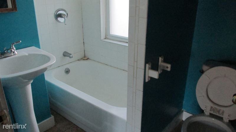 7 Lake St - Photo 3 of 16