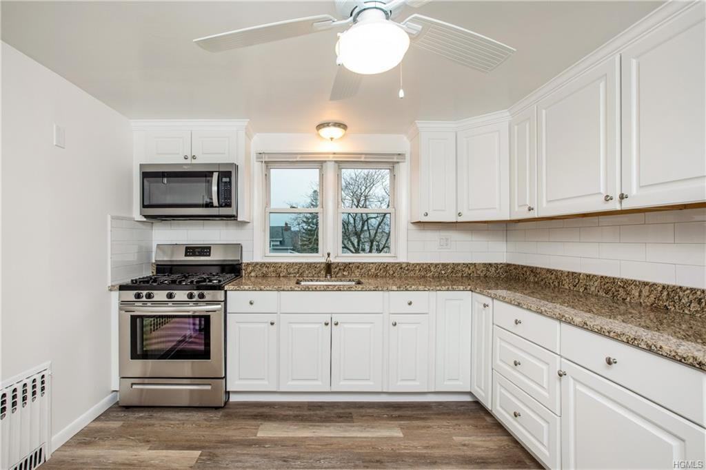 40 Division St - Photo 3 of 20