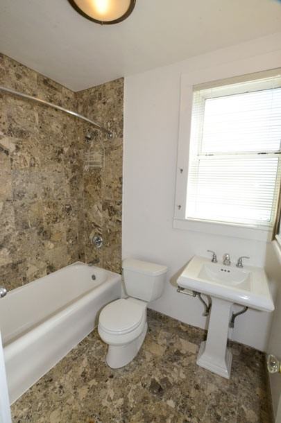 1646 Sutter Street - Photo 3 of 9