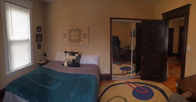 1115 W 26th St #3 - Photo 2 of 4