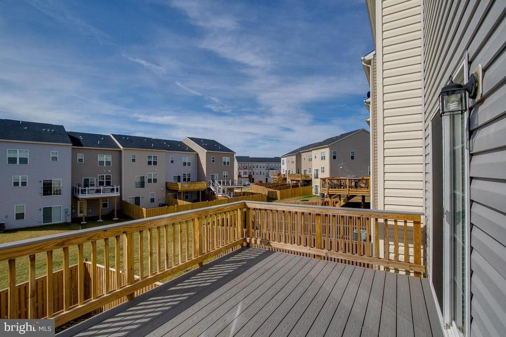 200 Miles Hawk Terrace - Photo 2 of 18