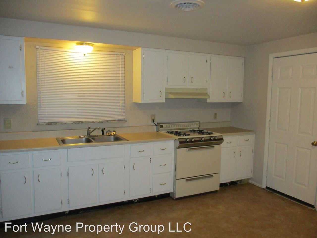 3316 Congress Ave - Photo 2 of 14