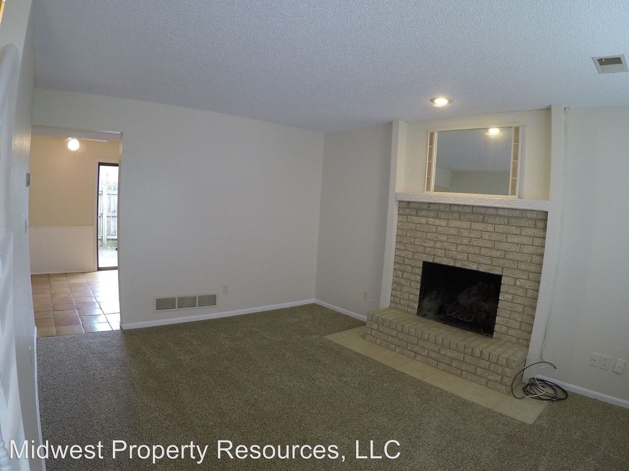 518 SE Hampton St - Photo 2 of 16