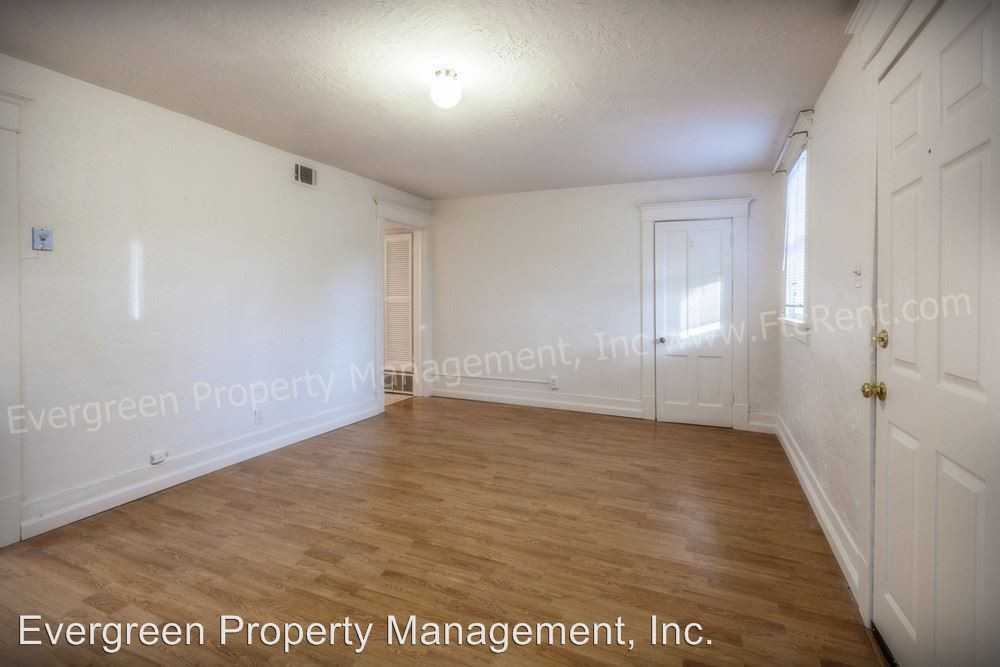 326-332 W Myrtle St - Photo 2 of 13