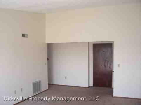 2602 Woodwind Ct - Photo 2 of 9