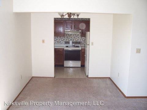 2602 Woodwind Ct - Photo 3 of 9