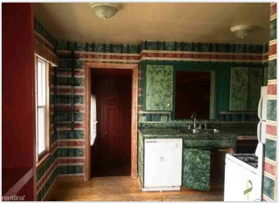 1657 Milroy St - Photo 2 of 8