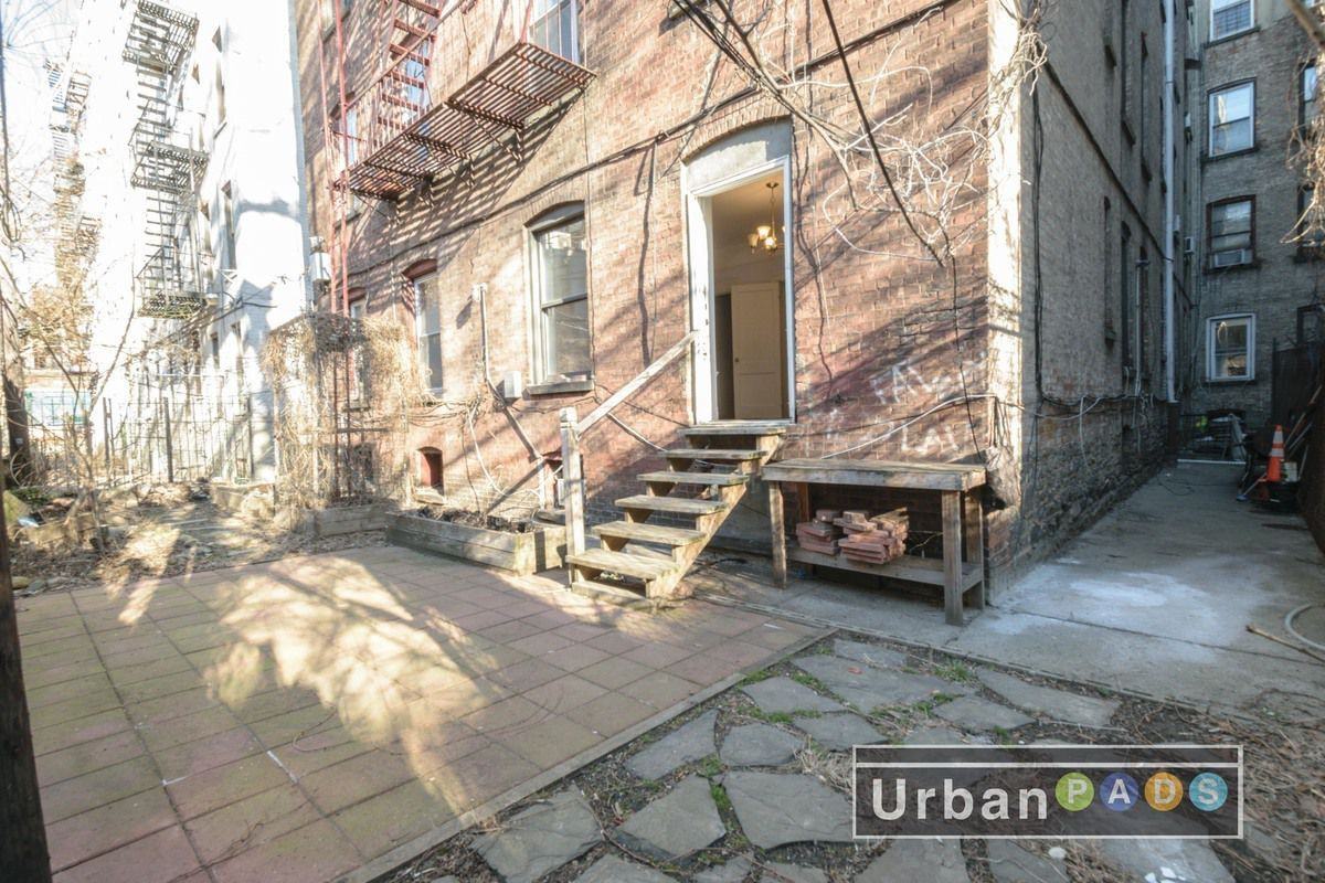 1302 Pacific Street #1C