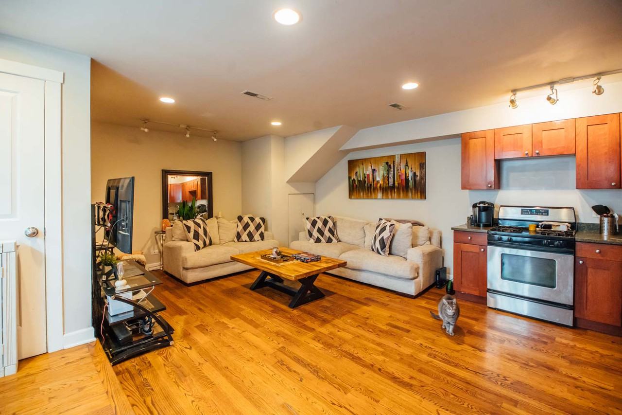 1431 W. Cortez - Photo 2 of 19