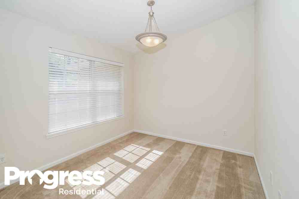 9942 Rosewood Glen Ln - Photo 2 of 14