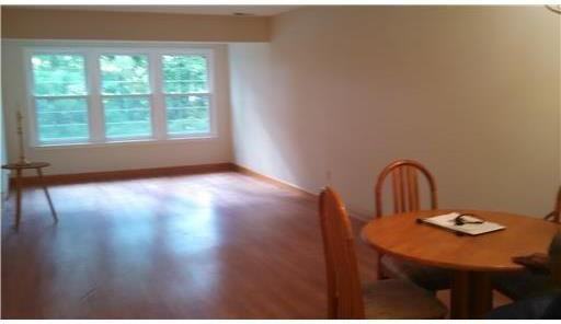 10D Benjamin Franklin Dr - Photo 2 of 6