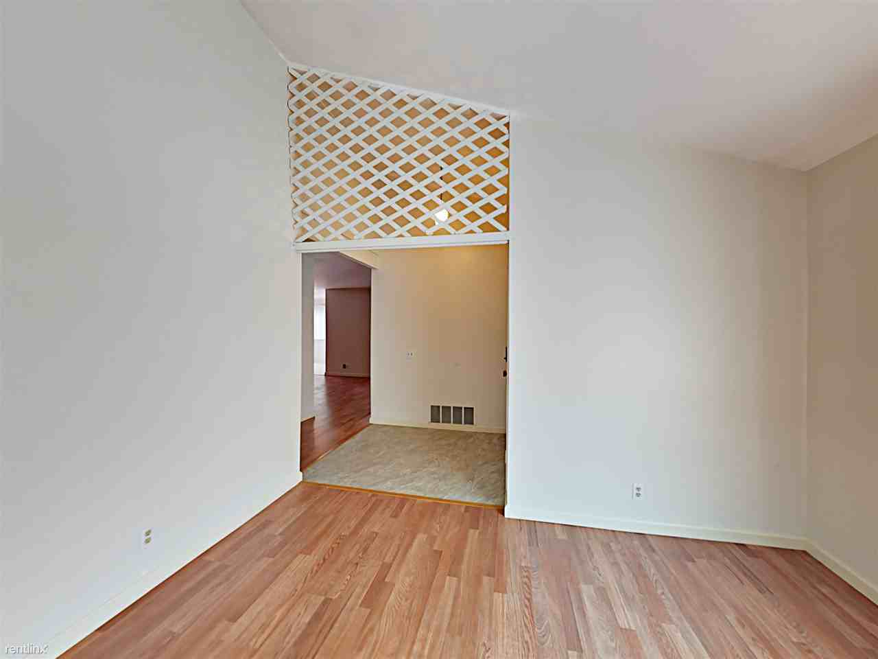 1236 Wentworth Way - Photo 3 of 14