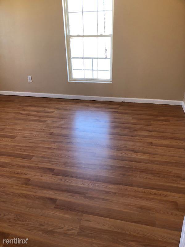 518 Eagle St - Photo 3 of 12