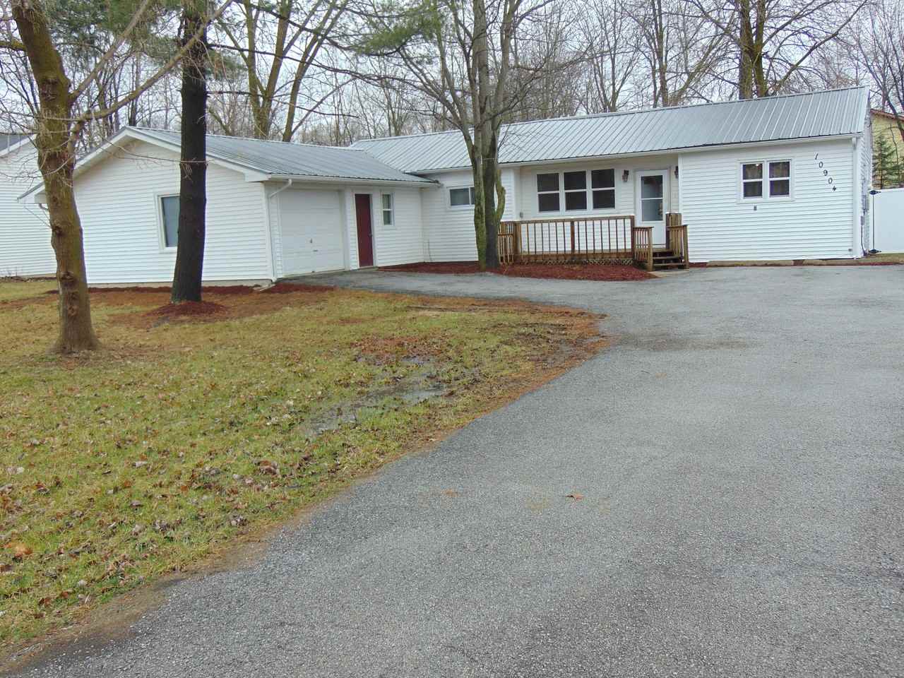 10904 Tonkel Rd, Fort Wayne, IN 46845 3 Bedroom House for 1,150/month